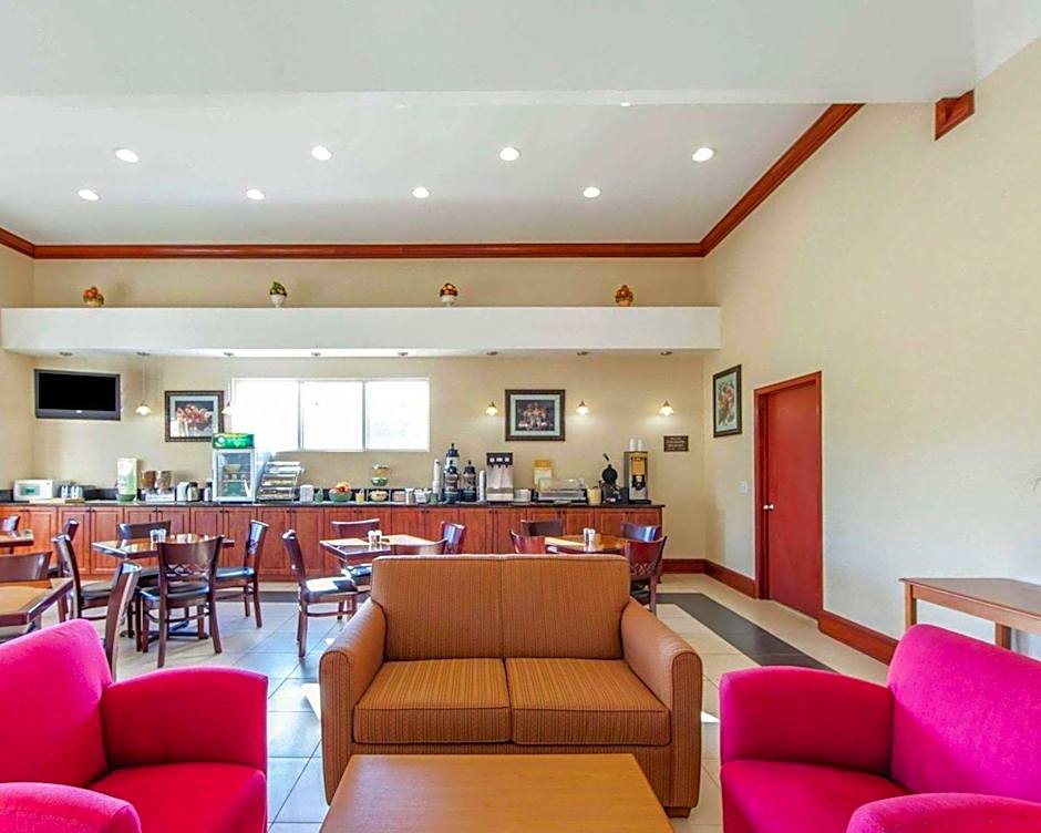 Quality Inn & Suites Cartersville North