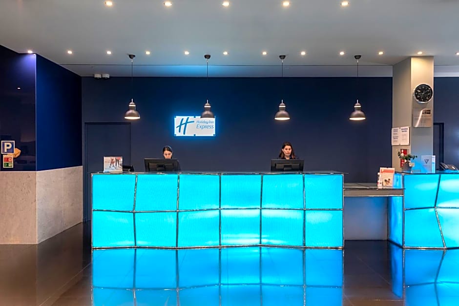 Holiday Inn Express Lisbon Alfragide By IHG