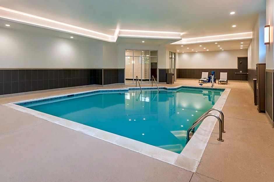 Hyatt Place Greenville Downtown