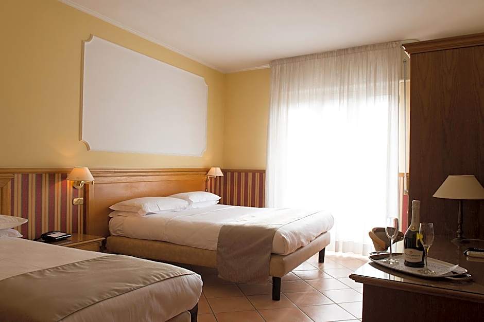 Hotel Leopardi