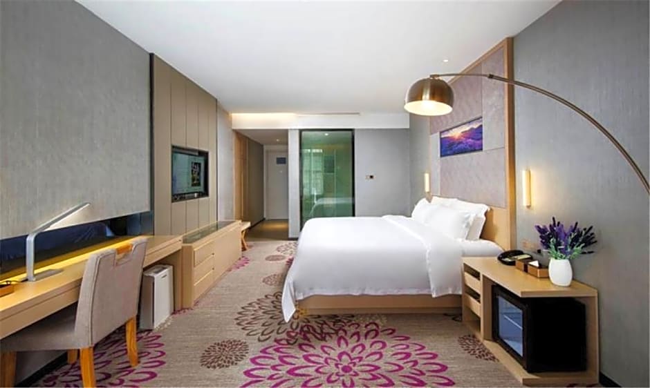 Lavande Hotel Neijiang Hanan Avenue