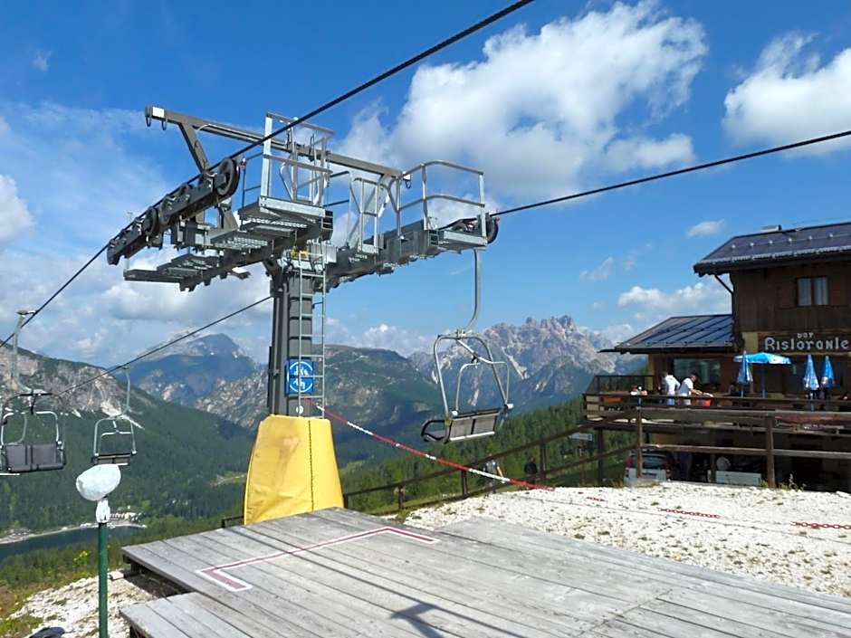 Albergo Chalet Lago Antorno