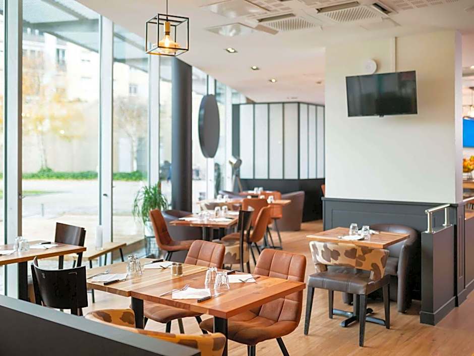 ibis Lyon Caluire Cite Internationale