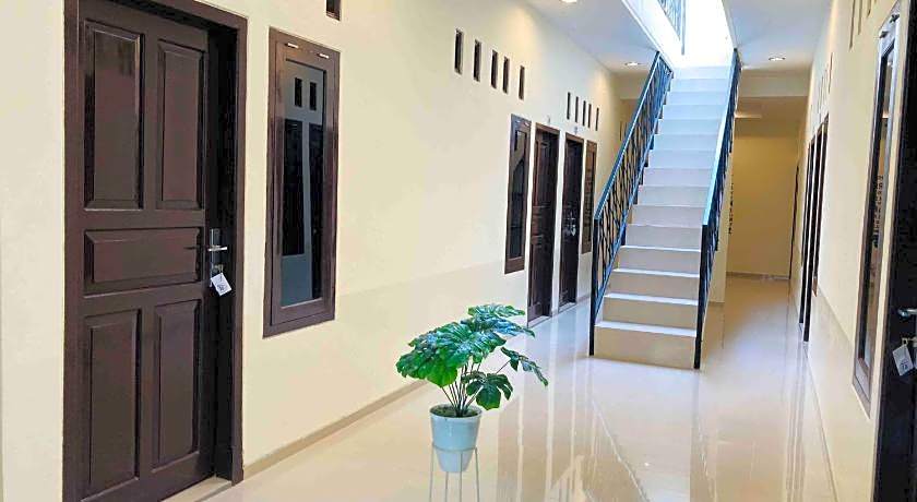 Hartono Inn Seturan Mitra RedDoorz