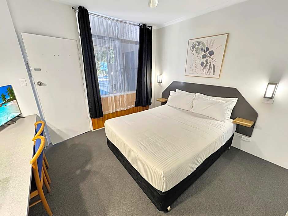 Golden Sands Motor Inn