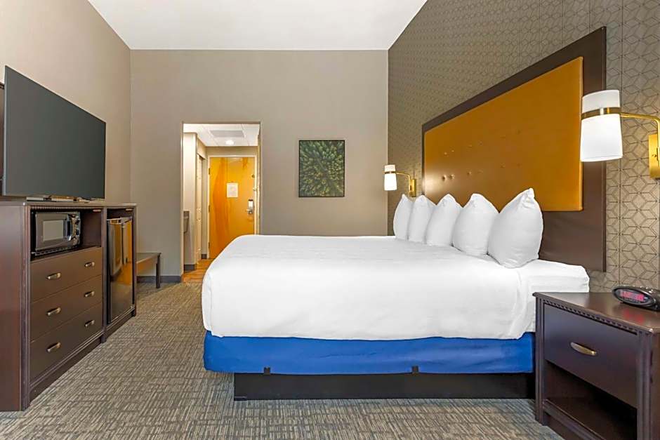 Best Western Plus Grant Creek Inn