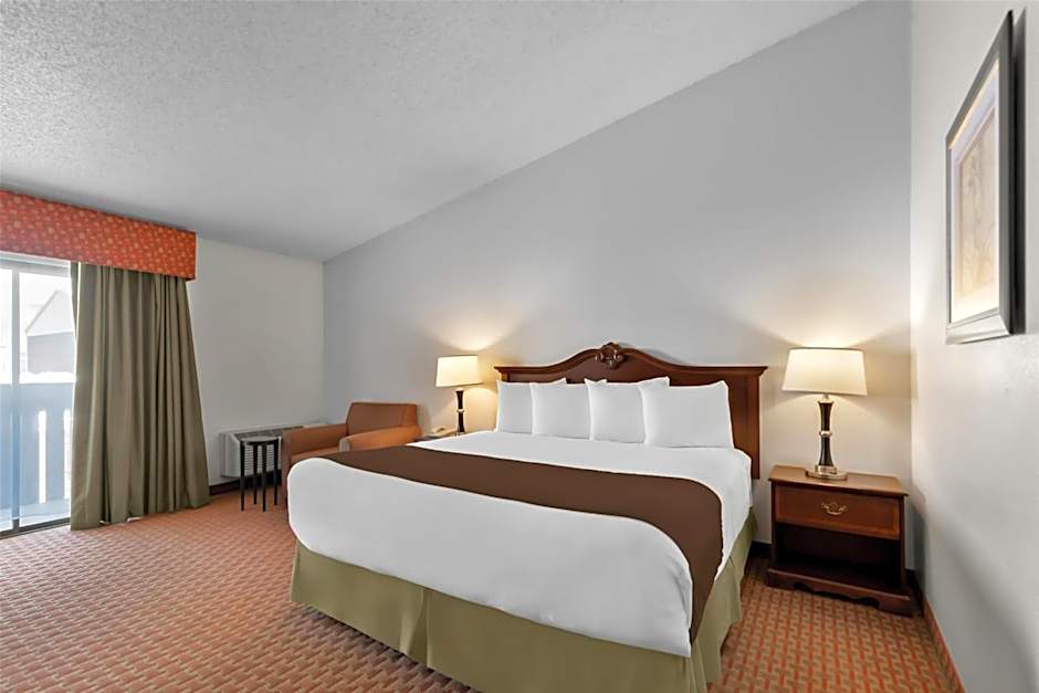 Best Western Chieftain Inn