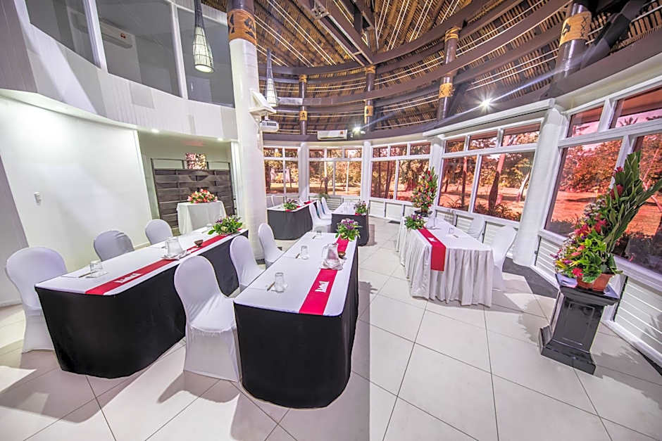 Tanoa Tusitala Hotel