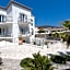 Odysseus Hotel
