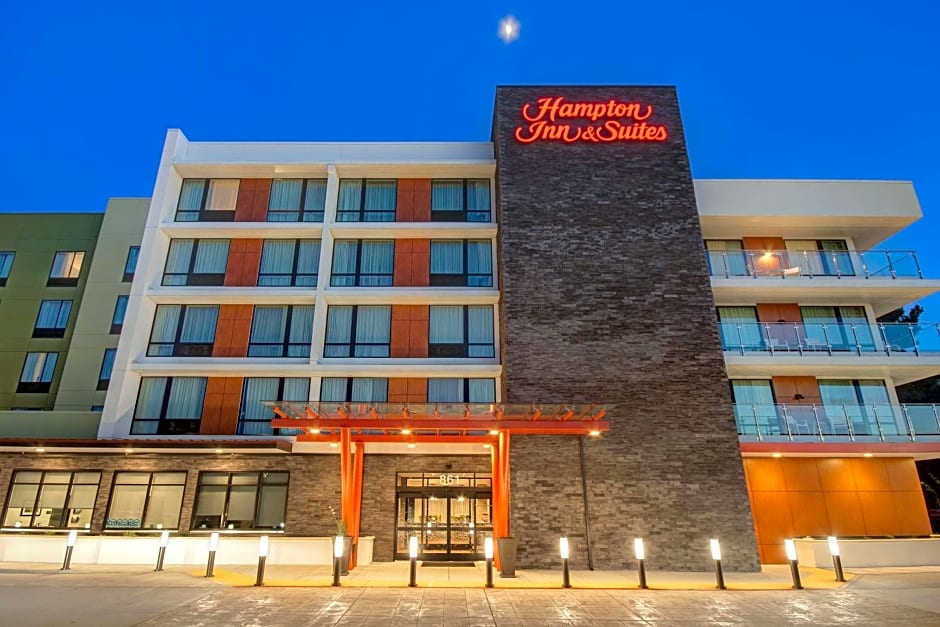 Hampton Inn By Hilton & Suites Sunnyvale-Silicon Valley, Ca