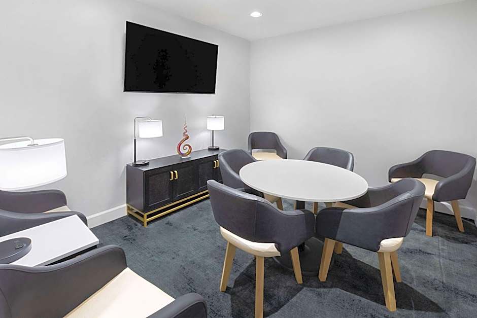 La Quinta Inn & Suites by Wyndham Austin - Cedar Park