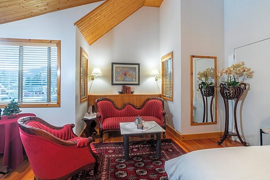 Beaujolais Boutique B&B at Thea's House- Adults Only