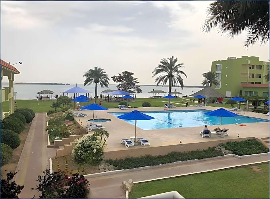 Flamingo Beach Hotel