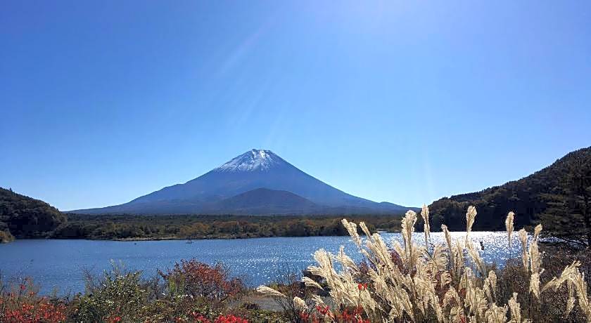 Shoji Mount Hotel