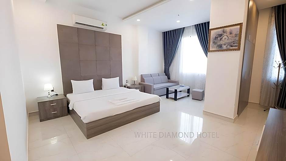 White Diamond Airport Hotel 