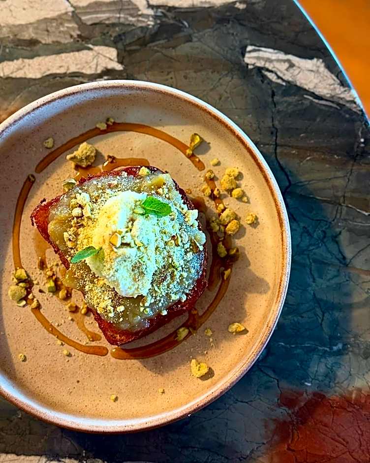 Suncourt Hotel & Conference Centre