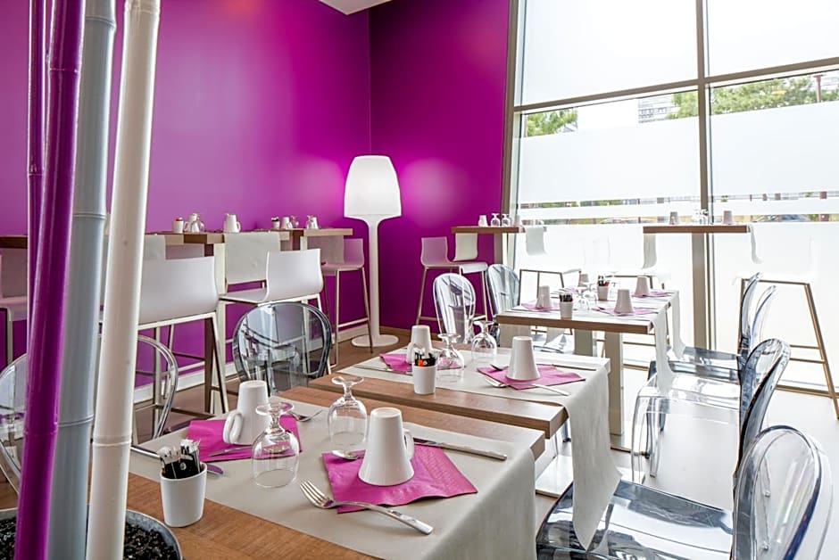 Seven Urban Suites Nantes Centre