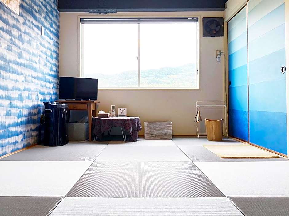 ADLIV/Factry Stay/工場に泊まれる