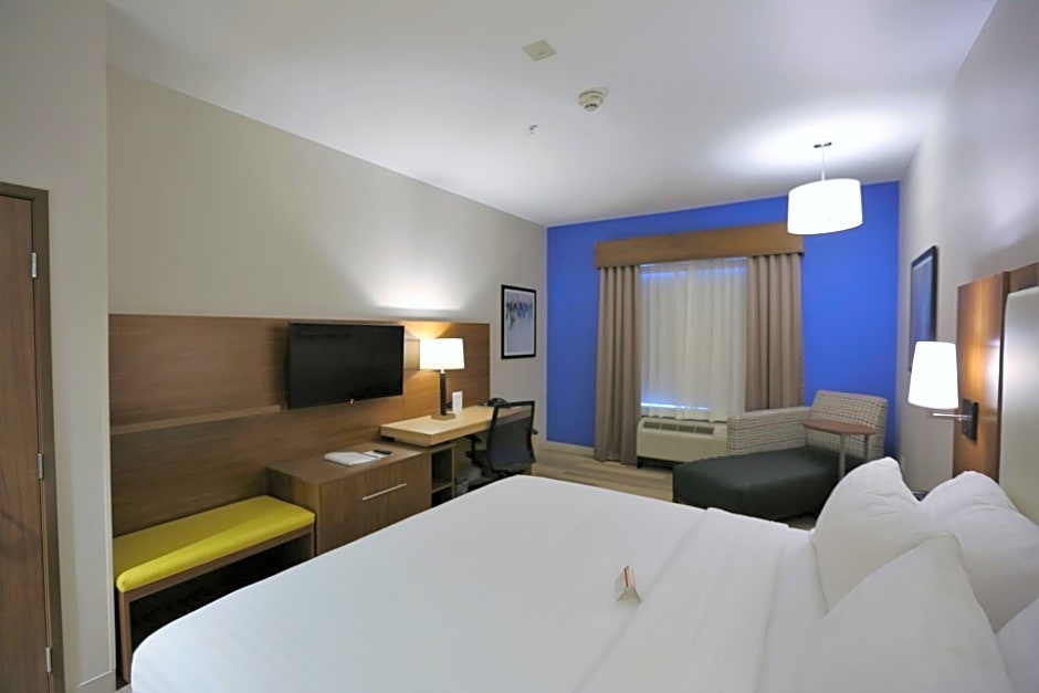 Holiday Inn Express & Suites Houston NW - Hwy 290 Cypress, an IHG Hotel