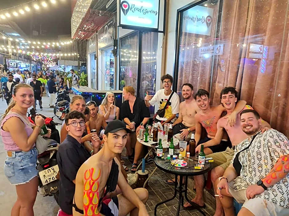 The Rendezvous Fullmoon Hostel