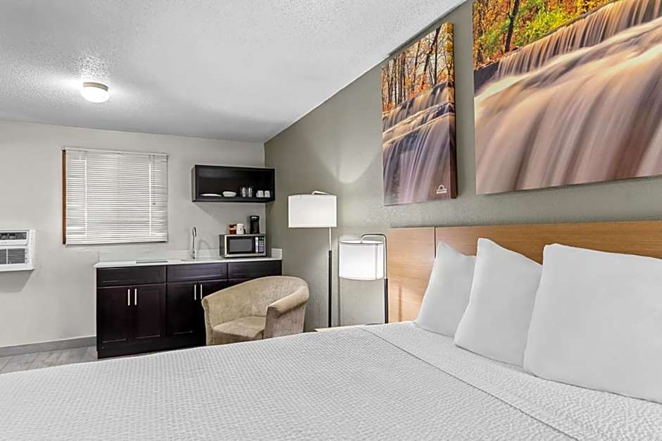 Days Inn by Wyndham Alpena