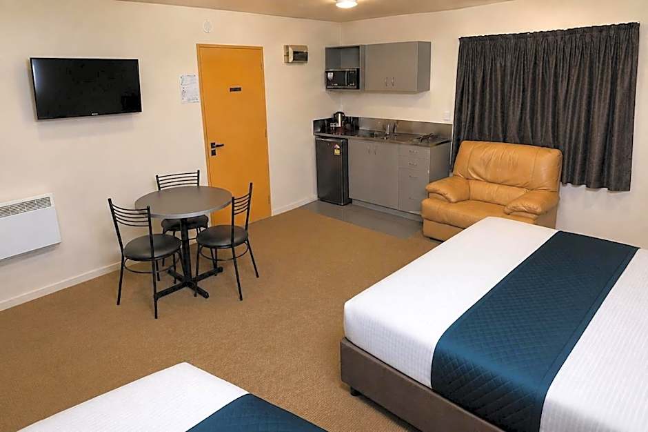 Bealey Avenue Motel