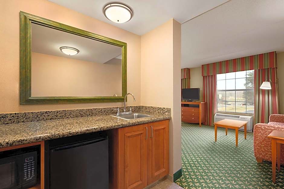 Hampton Inn By Hilton & Suites Williamsburg-Central