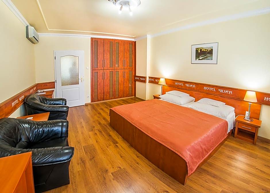 Hotel Silver