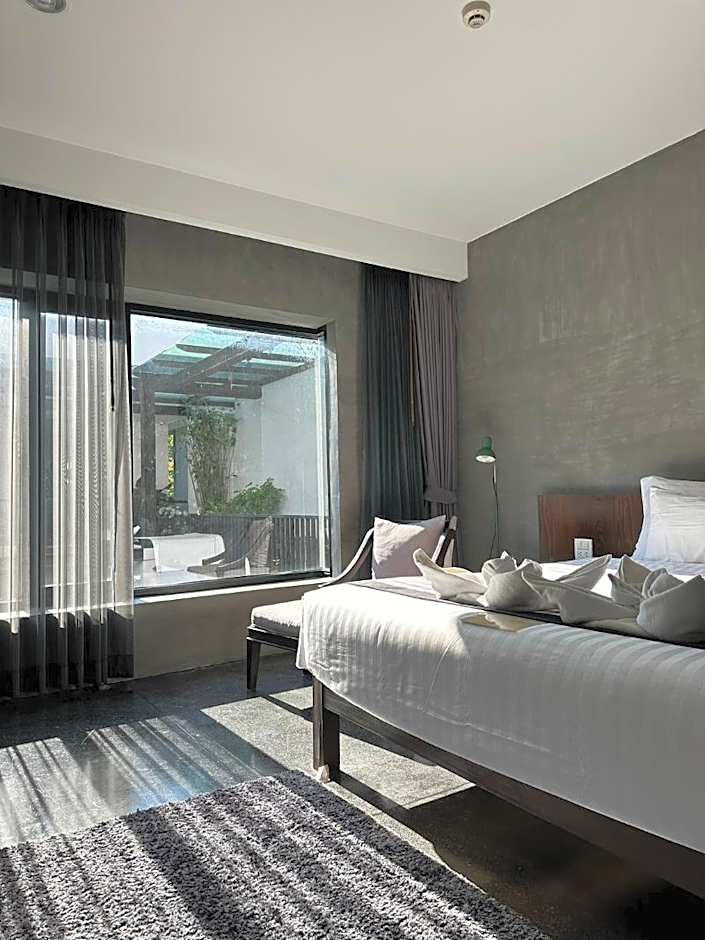 NAI YA Hotel