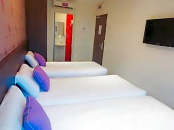 Remember Hotel Bukit Gambir