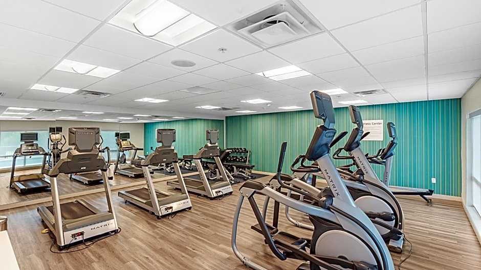 Holiday Inn Express And Suites Mobile - University Area By IHG