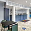 Super 8 by Wyndham Universal City
