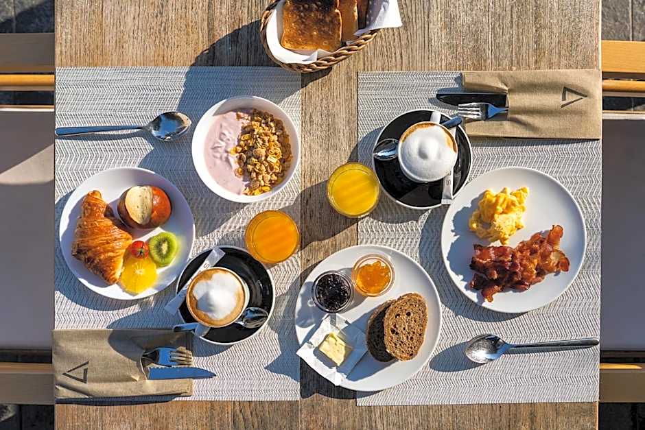 Seven Boutique Hotel