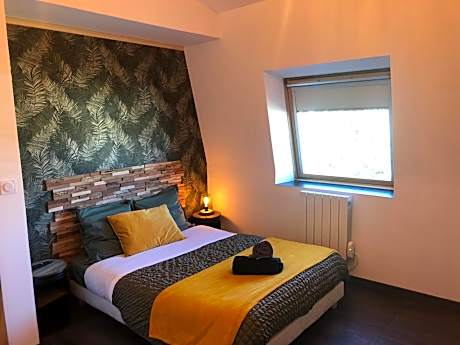 Double Room with Pool View