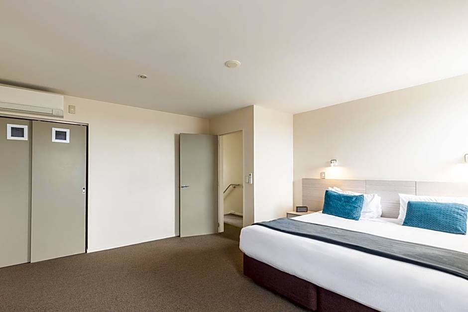 Quest Cathedral Junction Serviced Apartments