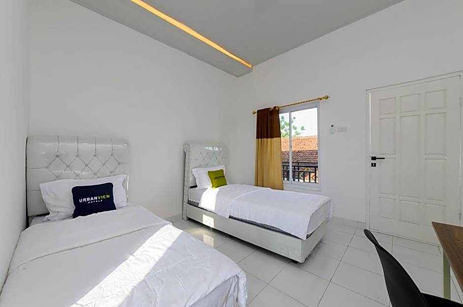 Urbanview Hotel Betego Syariah Enggal by RedDoorz