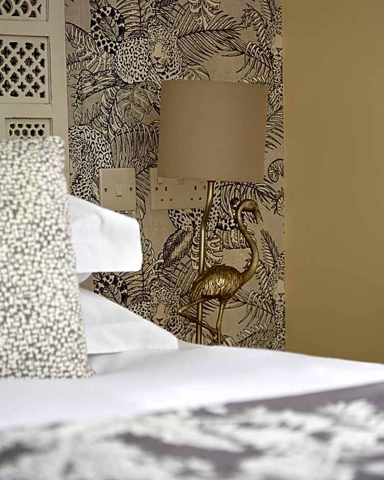 The Royal Adelaide Hotel