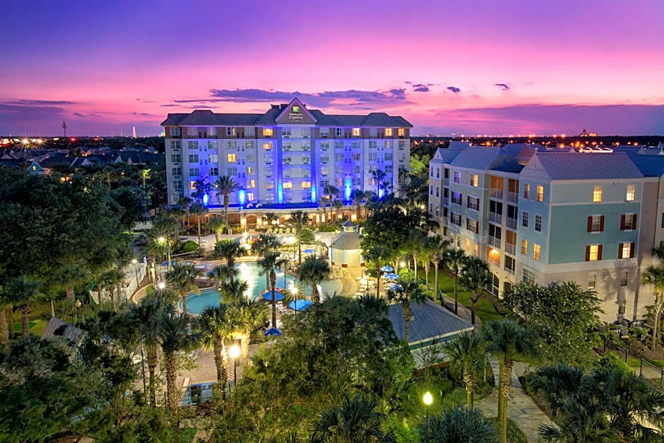 Holiday Inn Express & Suites S Lake Buena Vista By IHG