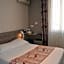 Brit Hotel Confort Le Revest Sainte-Maxime
