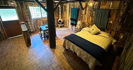 Queen Room with Balcony