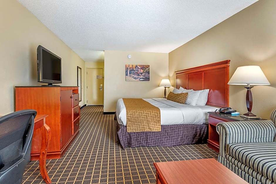 Best Western Plus Bridgeport Inn