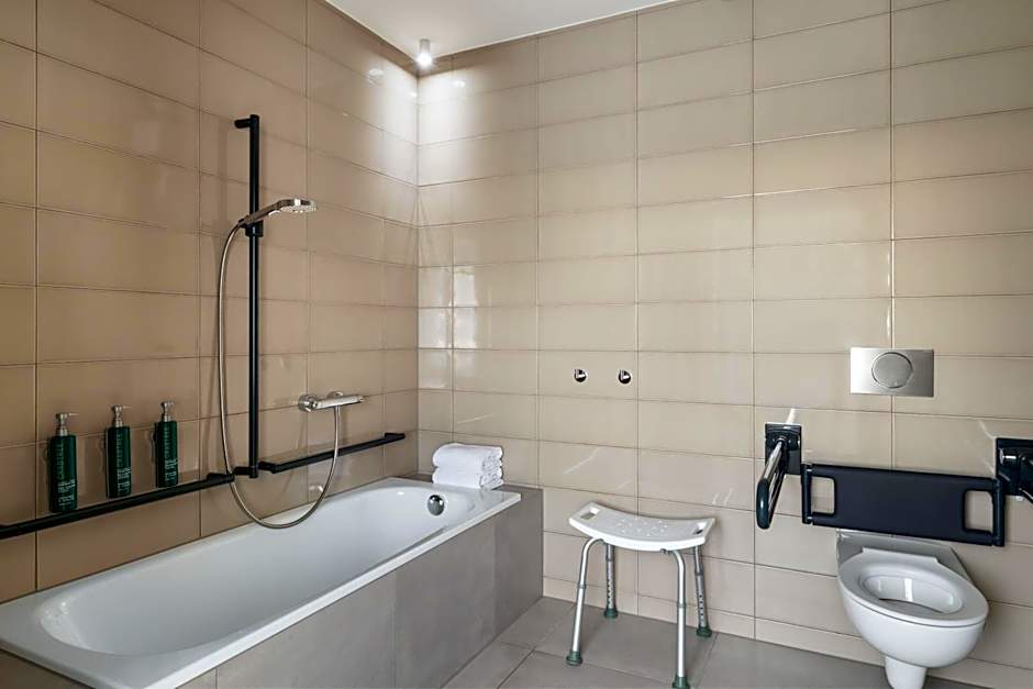 DoubleTree by Hilton Vienna Bosei