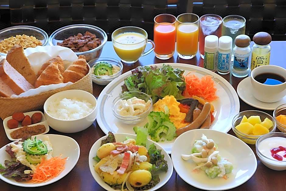 Hotel Emerald Isle Ishigakijima