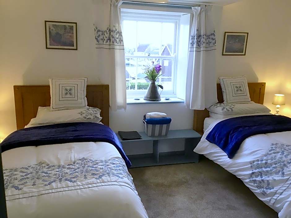 Lodbourne Farmhouse B&B