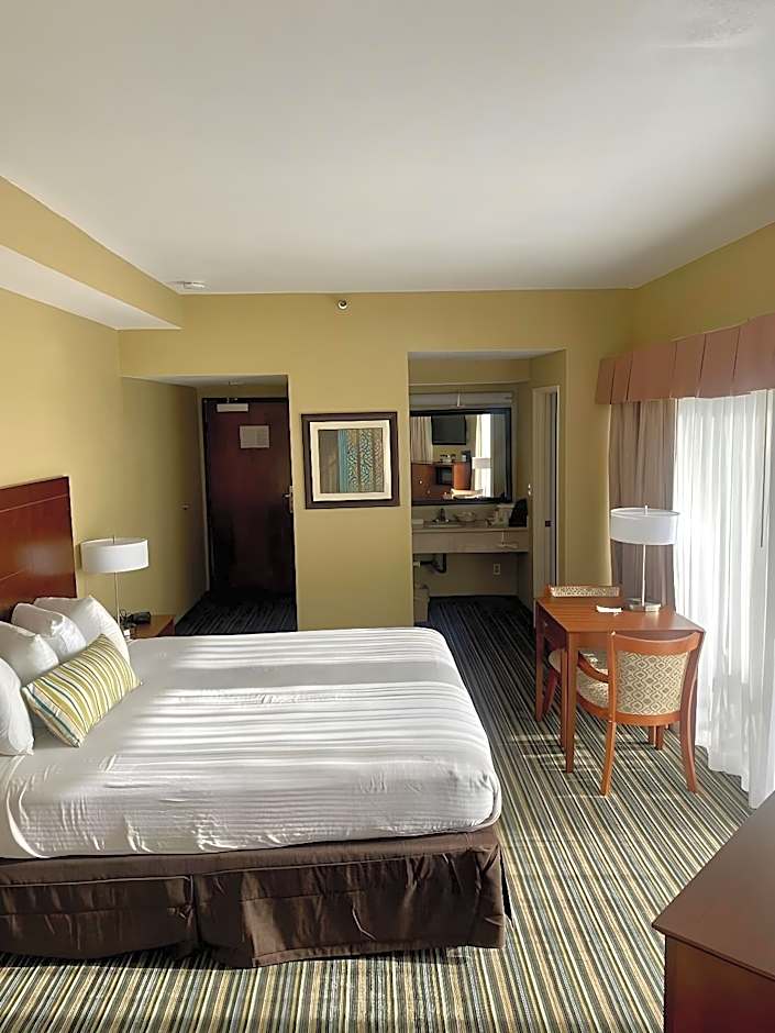 HUNTINGTON BEACH INN