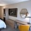 Holiday Inn Express & Suites Eden Prairie  Minneapolis By IHG