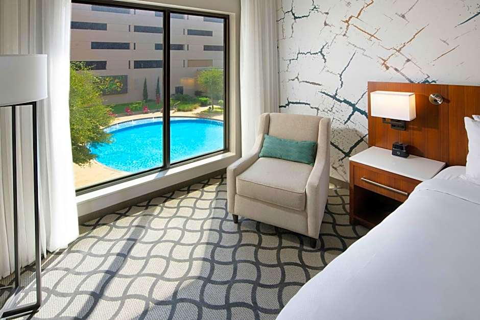 Marriott Dallas Allen Hotel & Convention Center