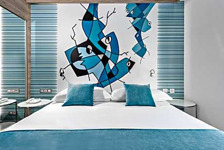 Prestige Junior Suite (3 Adults)