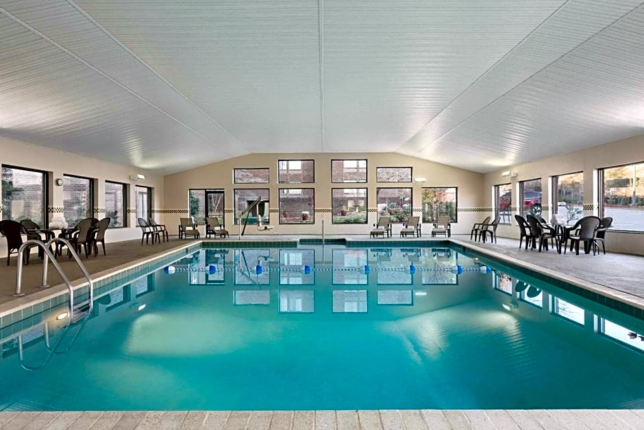Country Inn & Suites by Radisson, Atlanta Galleria/Ballpark, GA