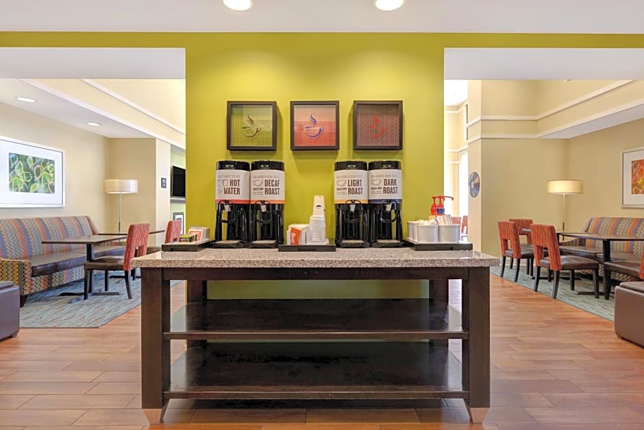 Hampton Inn & Suites Pensacola/Gulf Breeze